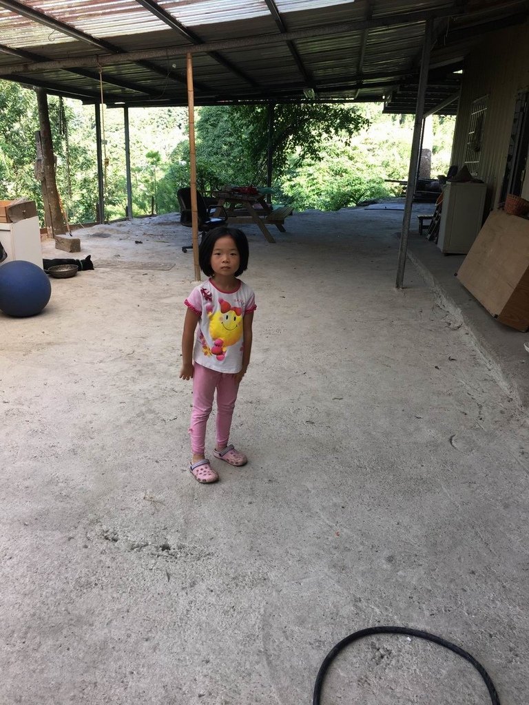 調整大小花園國小上面大石頭左轉_3130.jpg