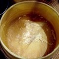 挖空的起司，好像一個桶子。.JPG