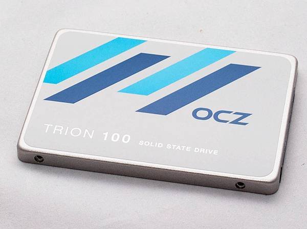 OCZ Trion.jpg