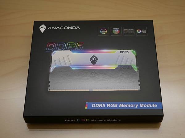 [開箱] 白色東方沙蟒 ANACOMDA ET DDR5 7