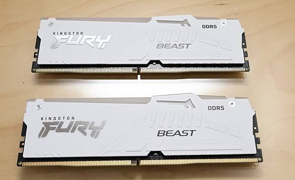 頻率再提升 FURY Beast RGB DDR5-6800