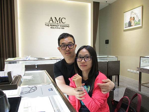 AMC鑽石婚戒鑽戒推薦06.01 黃首升3.JPG