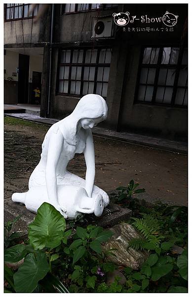 雕像