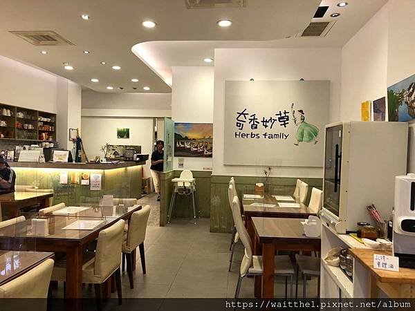 [食記]-「雲林美食」-「奇香妙草蔬食館」-斗六蔬食餐廳，簡