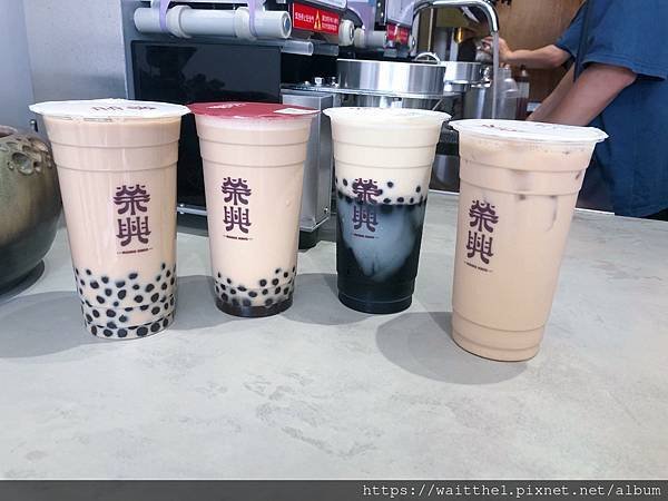 [食記]-「嘉義美食」-「榮興茶行」-嘉義飲料-鍋煮鮮奶茶-