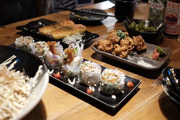 新北永和 總是回訪的好味道 氣氛佳的 隱居 居酒屋食記 美食