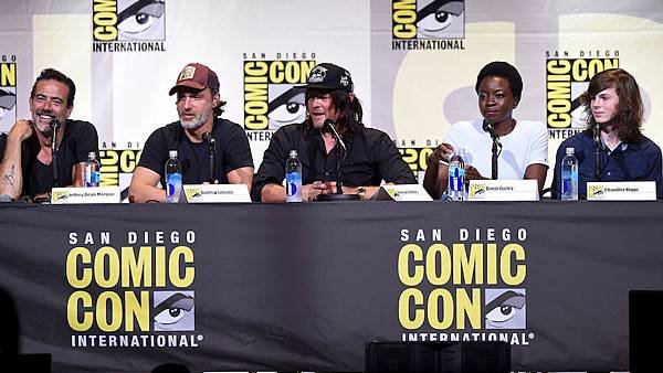 the-walking-dead-comic-con-panel.jpg