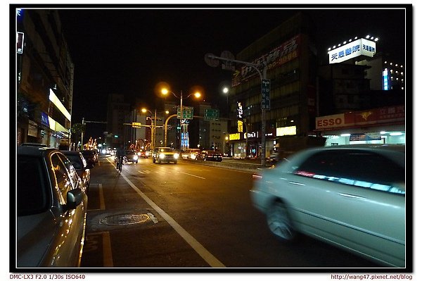 20100329-02新玩具LX3夜景模式測試.jpg