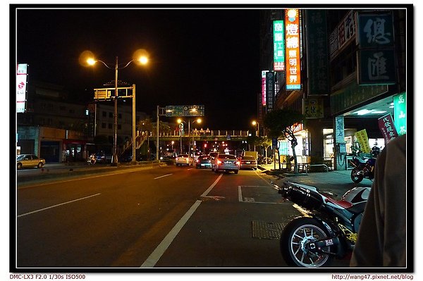 20100329-04新玩具LX3夜景模式測試.jpg