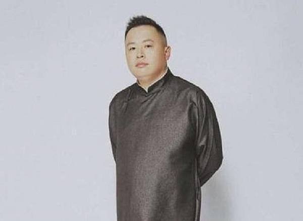 阎鹤祥.jfif
