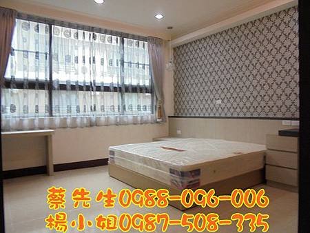 崑山中學透店.jpg