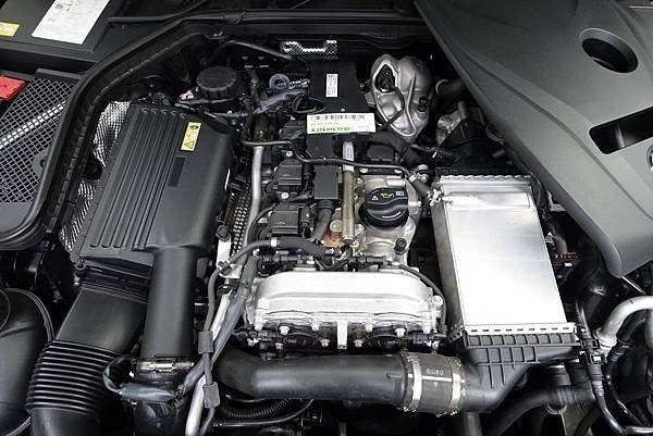 M-Benz C-Class(W205) MANN 引擎空氣