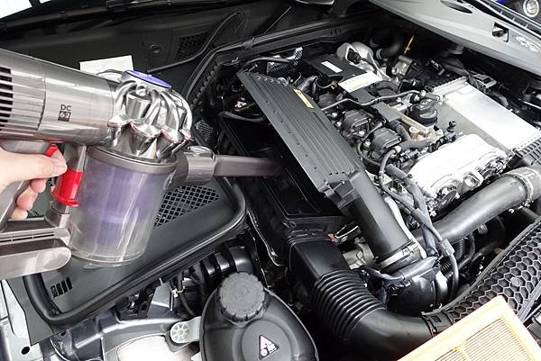 M-Benz C-Class(W205) MANN 引擎空氣