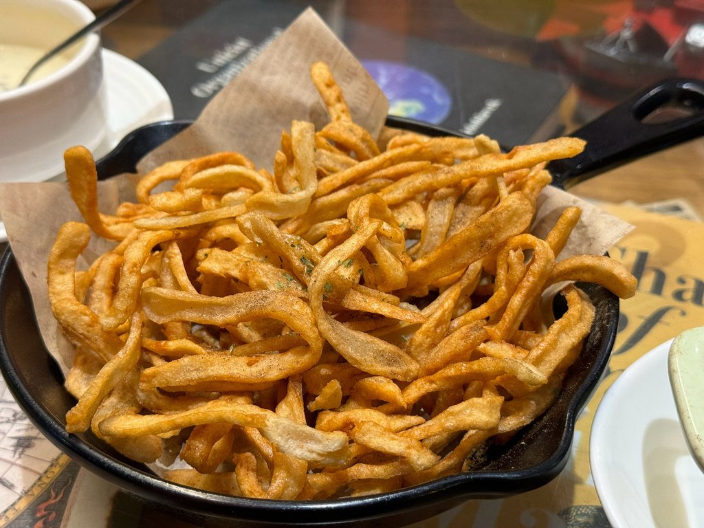 [高雄.三民] Deli Puppy 寵物友善餐廳.柴柴狗店