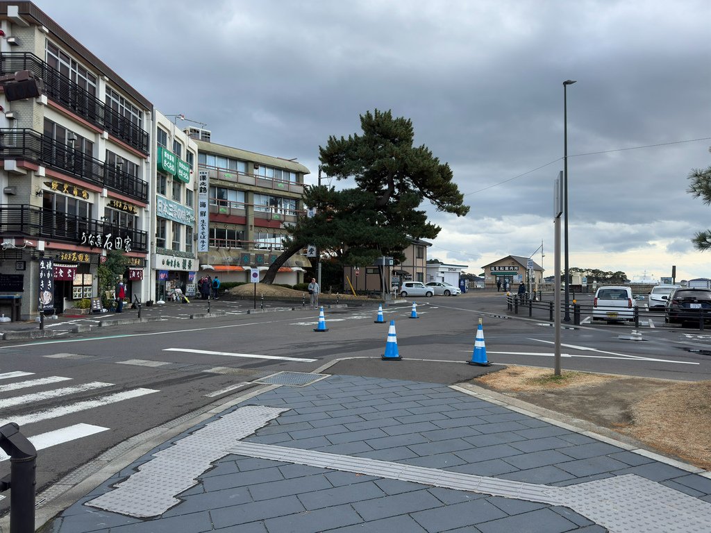 [日本.仙台] 松島魚市場(松島さかな市場).大推烤牡蠣吃到
