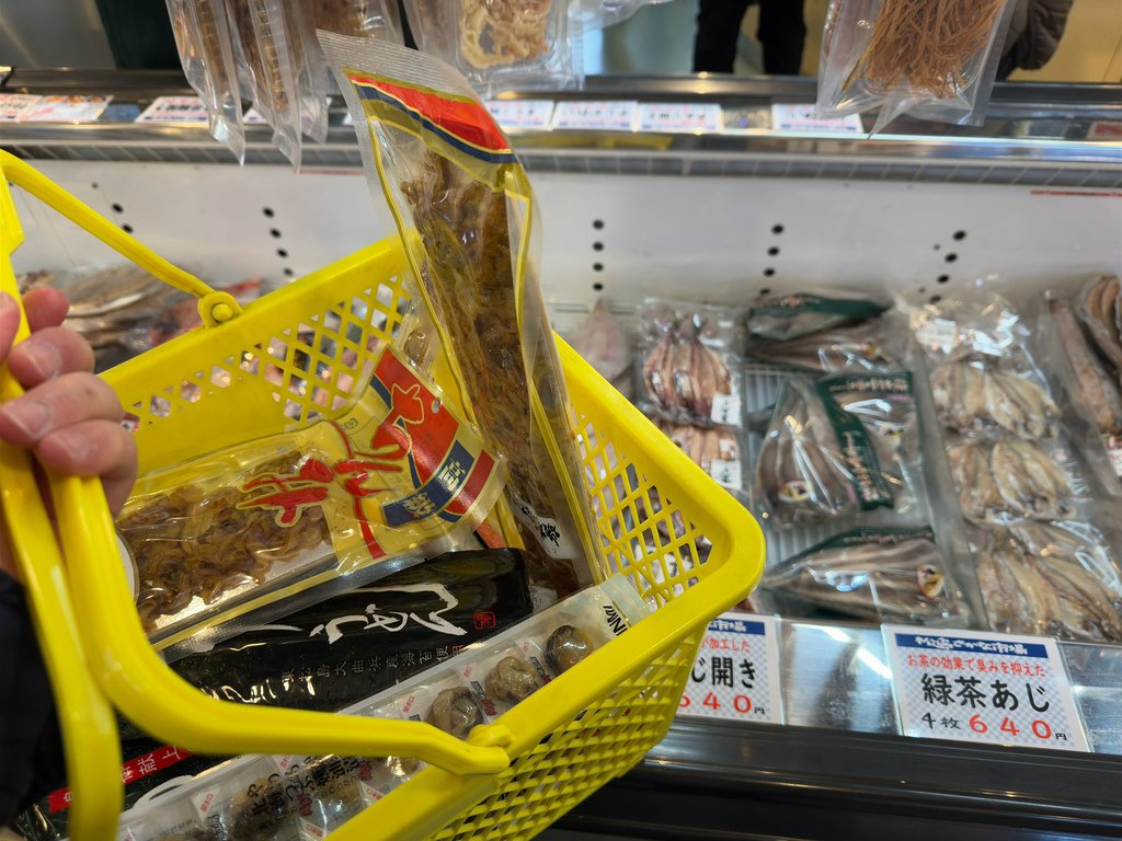 [日本.仙台] 松島魚市場(松島さかな市場).大推烤牡蠣吃到