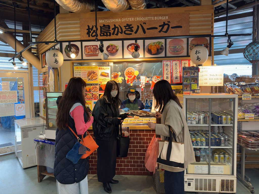 [日本.仙台] 松島魚市場(松島さかな市場).大推烤牡蠣吃到