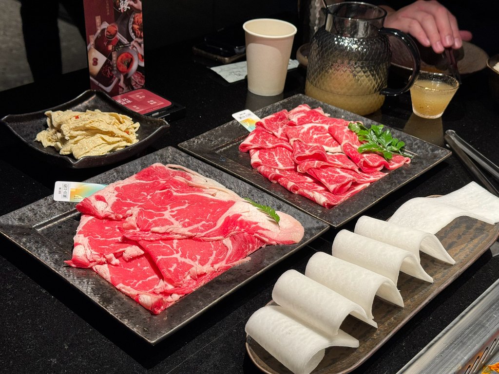 [台南.南區] 天鍋麻辣 鴛鴦鍋(台南新興店)@碳佐麻里新興