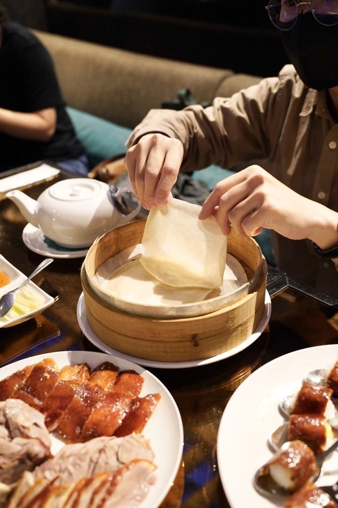 新莊美食烤鴨粵菜港點推薦 烤鴨捲餅