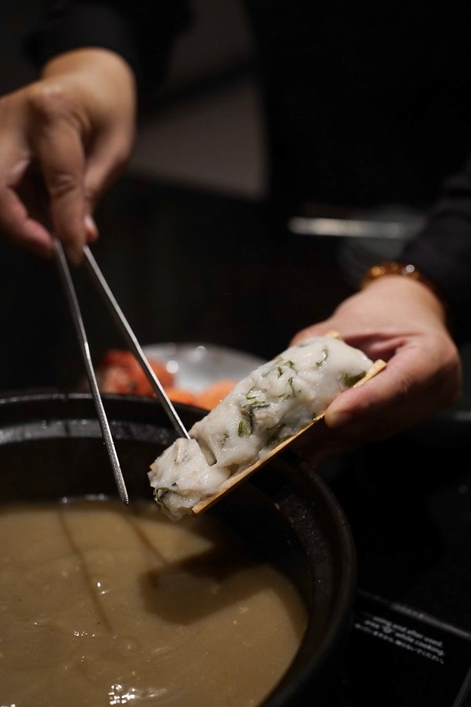 味屋私廚 內湖日式料理 內湖美食 台北火鍋推薦 內湖火鍋推薦 手作魚泥2.jpg