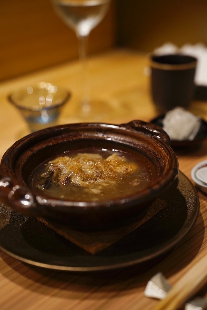鍋物 - 貴妃鍋 魚翅甲魚 豬腳.jpg