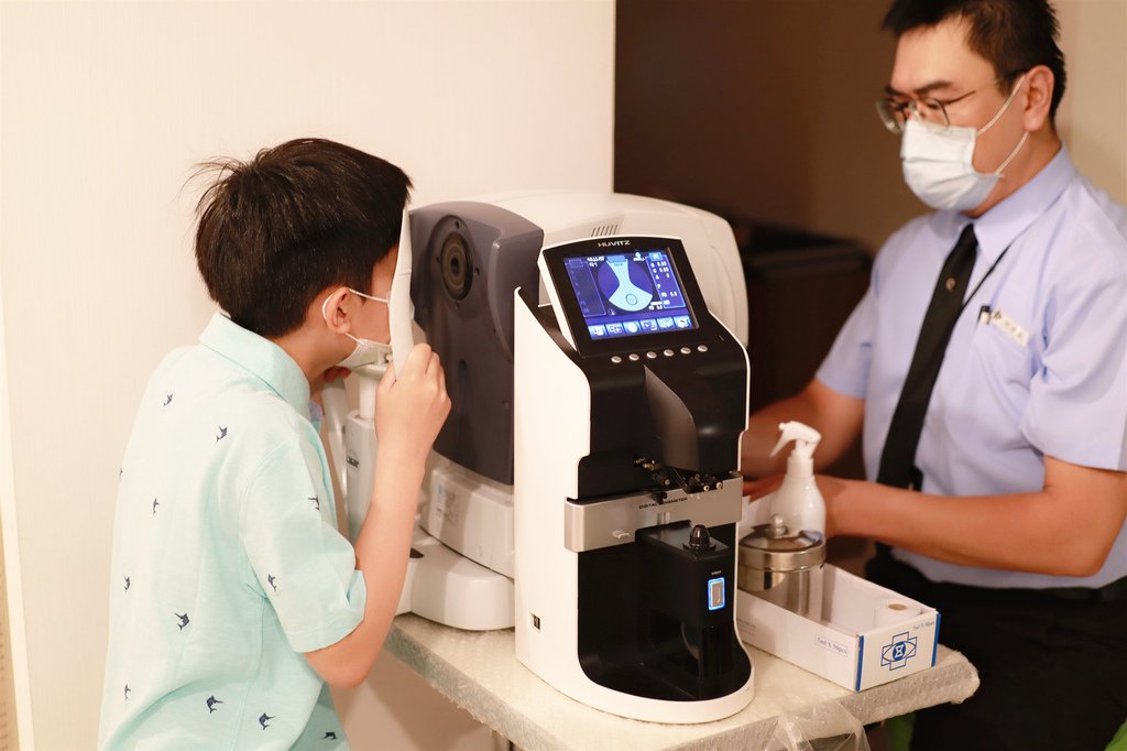 大學眼科角膜塑型片 (5).jpg