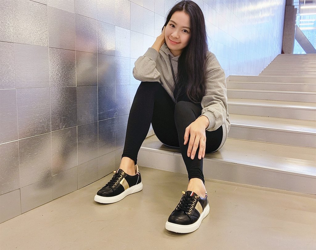 JSHOE (6).jpg