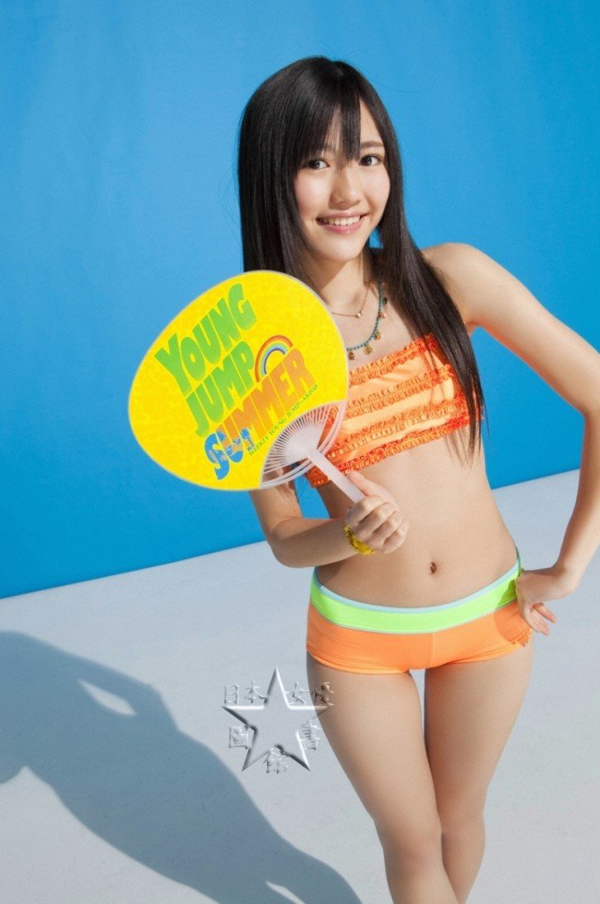 渡邊麻友02.jpg