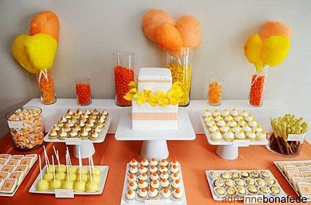 wedding-candy-bar-ideas-source-balogney-71050.jpg