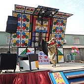 0111高雄婚宴主持+魔術汽球表演+川劇變臉+人入大氣球 (3).JPG