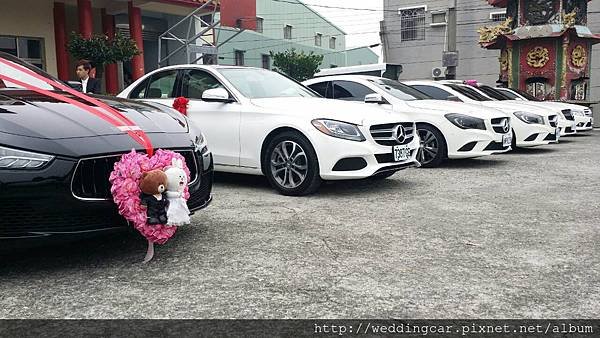 高雄楠梓禮車葉先生 囍悅禮車婚禮 高雄台南屏東囍悅結婚禮車 南部囍悅結婚禮車租出租婚顧