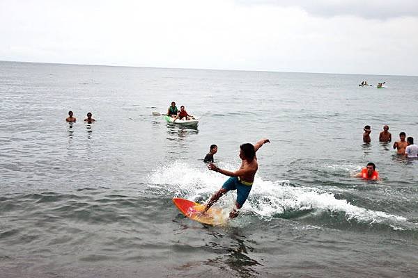 衝浪 San Fernando Beach surfing.JPG