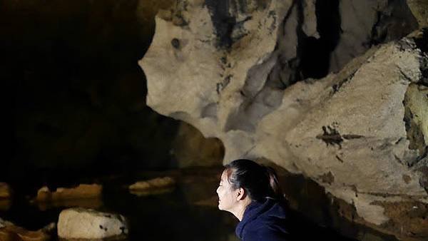 蘇馬晶洞 Sumaguing Caves  龍眠洞 Lumiang Caves 洞穴通道 Cave connection.JPG