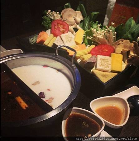 #Milk #hotpot #Taipei.JPG