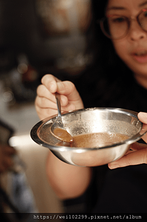 預約才吃得到，台北正宗粵菜必吃｜念。家廚｜在台北吃到道地香港無菜單私房菜推薦（東門站美食｜私人包場:套餐:精緻粵菜:台北外帶年菜:承辦外燴:團體聚餐:小型尾牙)60.png