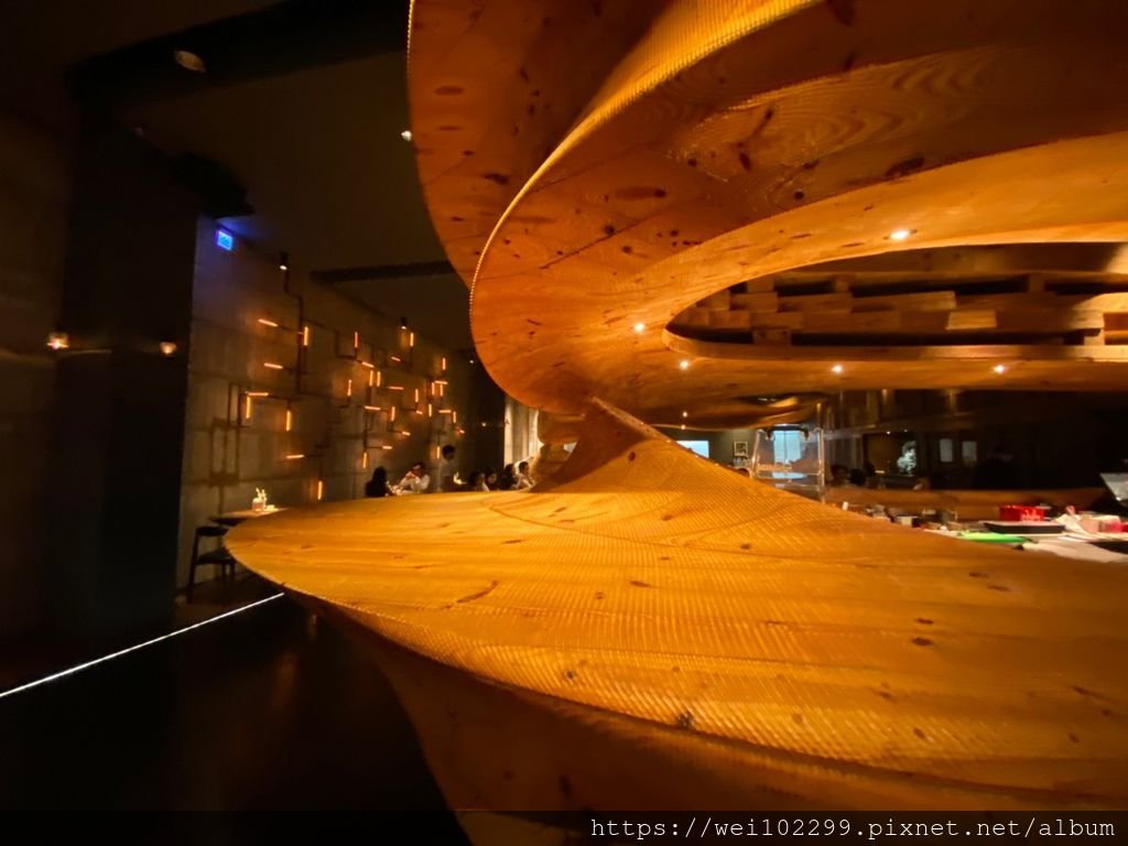 85二訪台北米其林二星餐廳｜RAW 2020春季「絕對的綠」怎麼有這麼好吃的綠色蔬菜大餐：RAW2020菜單Menu價格・台灣食材西式擺盤藝術［內湖必吃美食］.jpg