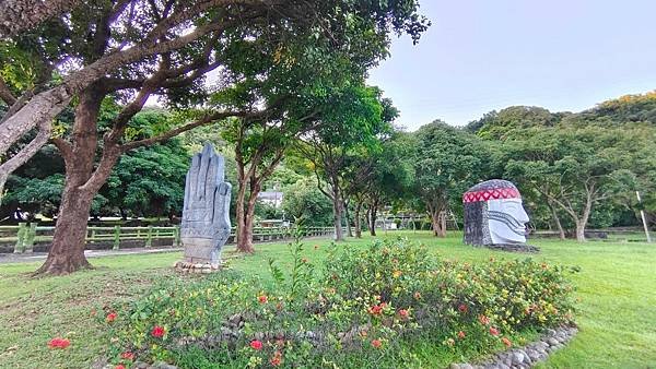 LINE_ALBUM_天母星巴克和原住民公園_210903_48.jpg