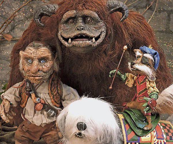 labyrinth-dolls-640x533.jpg