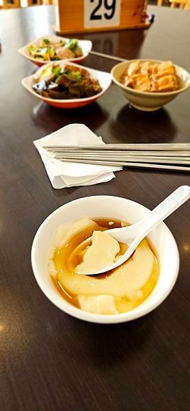 〔苗栗〕老皮牛肉麵頭份尚順店