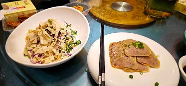 〔2024華中出差〕河南景點 胖東來(?)/ 王廚豫菜