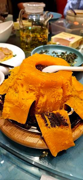 〔2024華中出差〕河南景點 胖東來(?)/ 王廚豫菜
