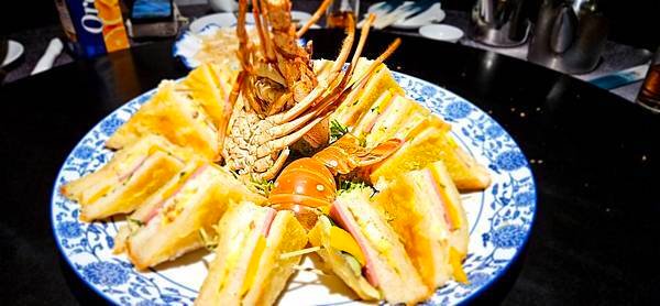 〔松山區〕新東南海鮮~父親節聚餐 提早開吃!