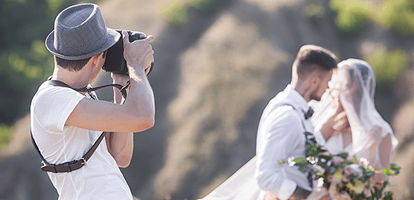 How-to-Start-Your-Wedding-Photography-Business.png