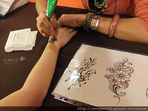 HENNA2