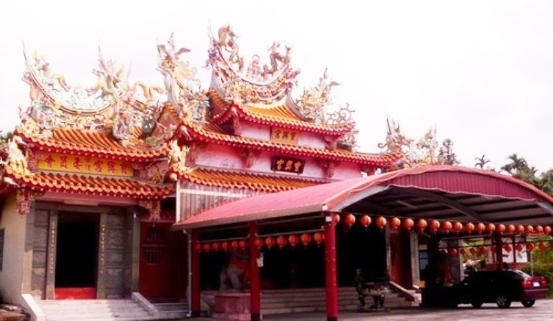 鹿谷寶興宮-廟宇.jpg