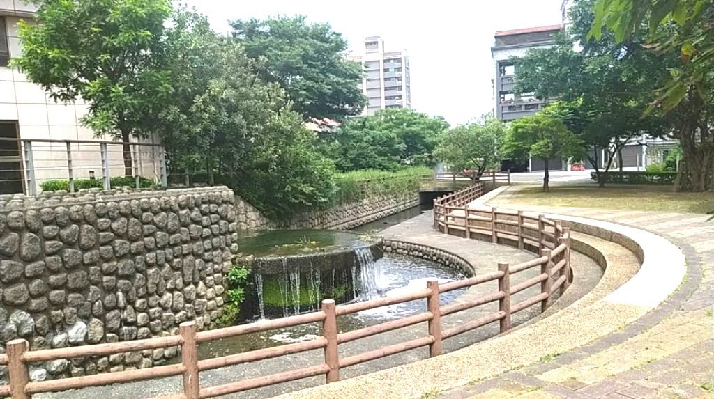 中壢同心公園-水景.jpg