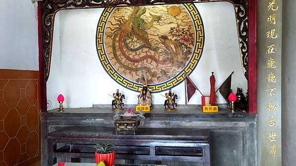 大山背樂善堂5-左殿神明.jpg