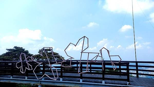 大崎棟步道8-觀景臺燈飾.jpg