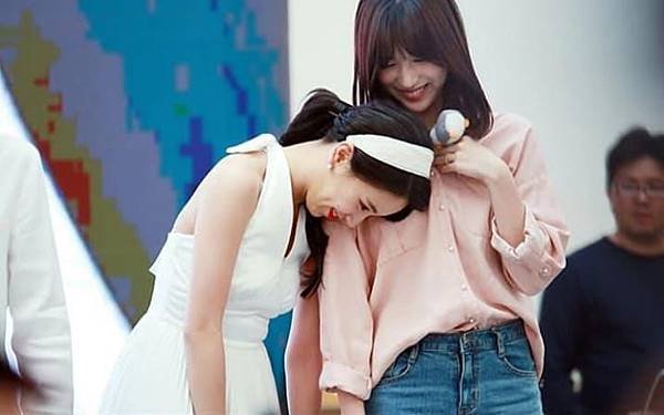 michaeng_fan_2___B0Ko7oDlZ8r___[1].jpg