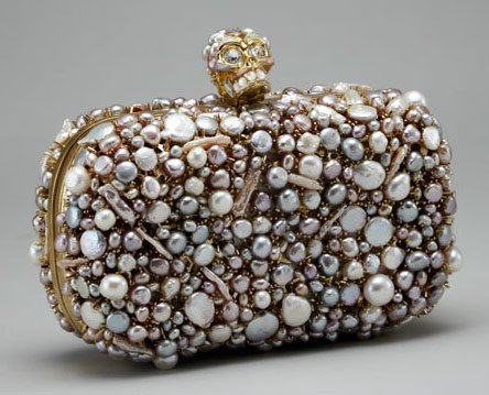 Alexander-McQueen-Pearl-Encrusted-Skull-Clutch